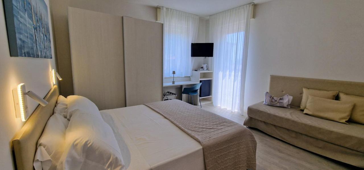 Hotel Villa Anthea Garda  Esterno foto