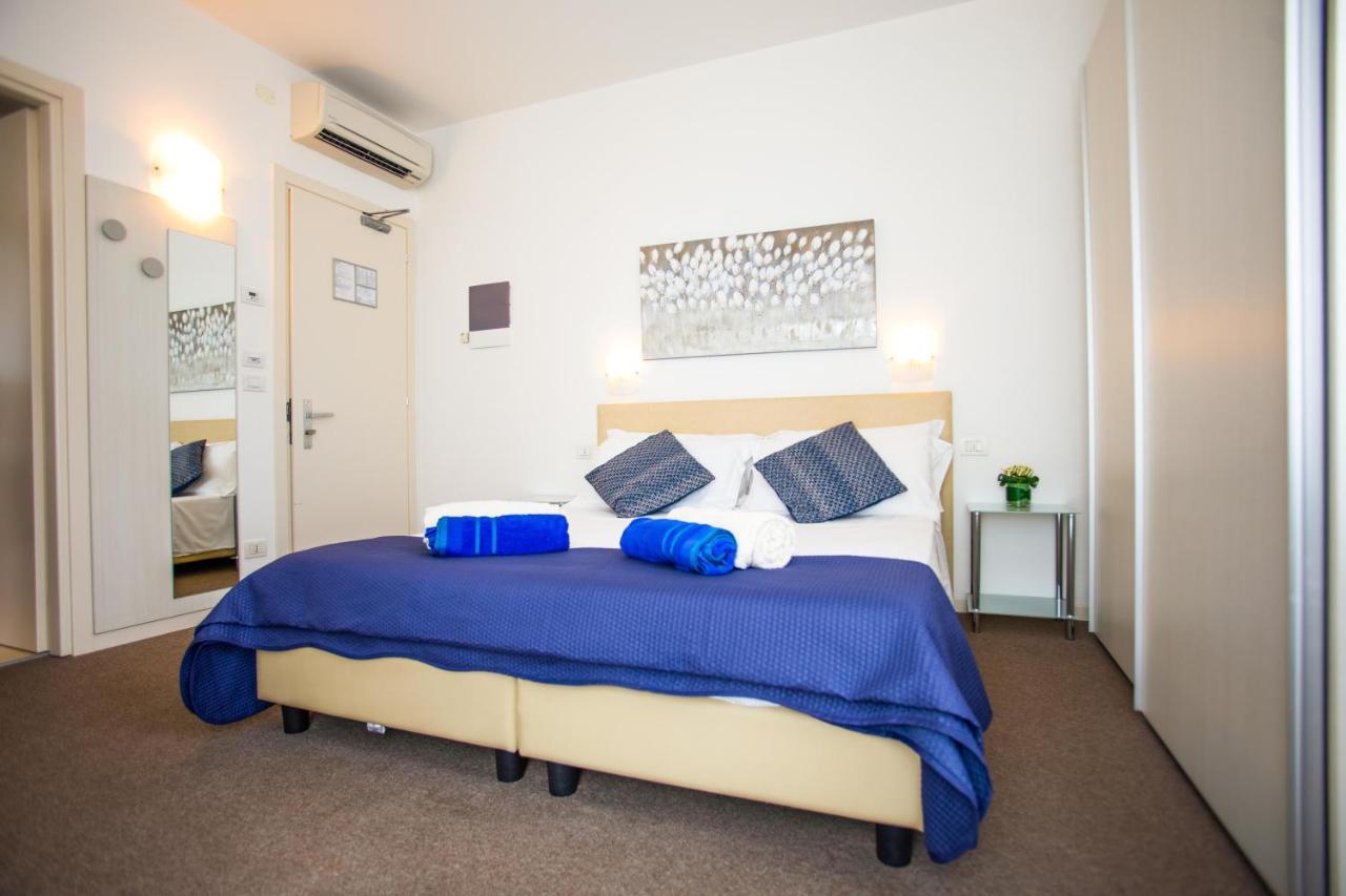 Hotel Villa Anthea Garda  Esterno foto