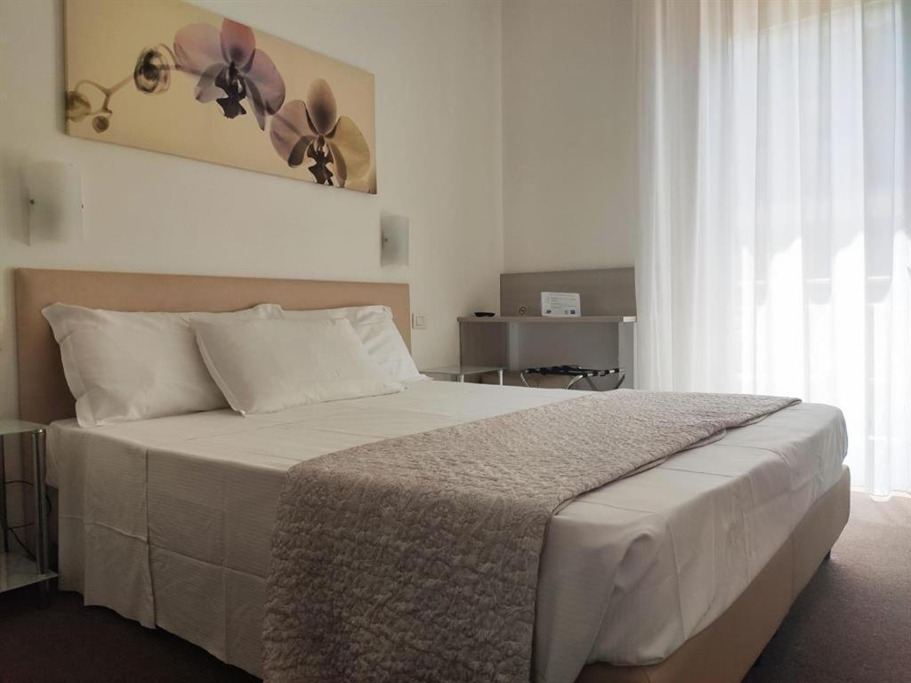 Hotel Villa Anthea Garda  Esterno foto