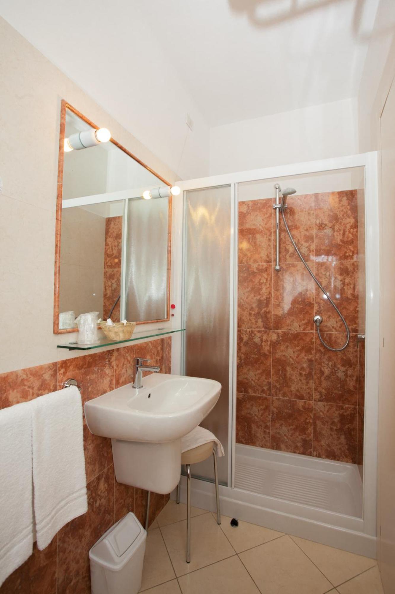 Hotel Villa Anthea Garda  Esterno foto