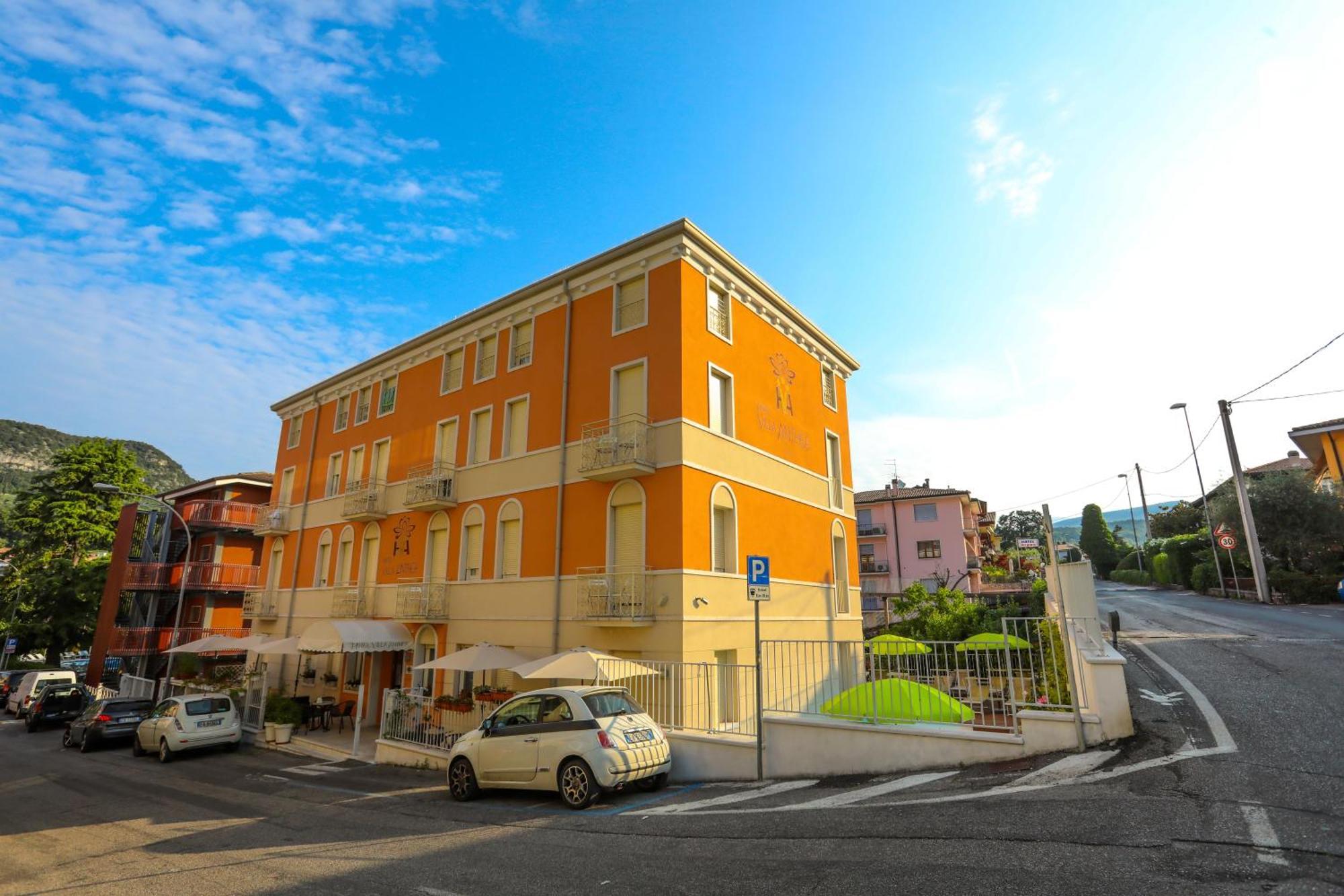 Hotel Villa Anthea Garda  Esterno foto